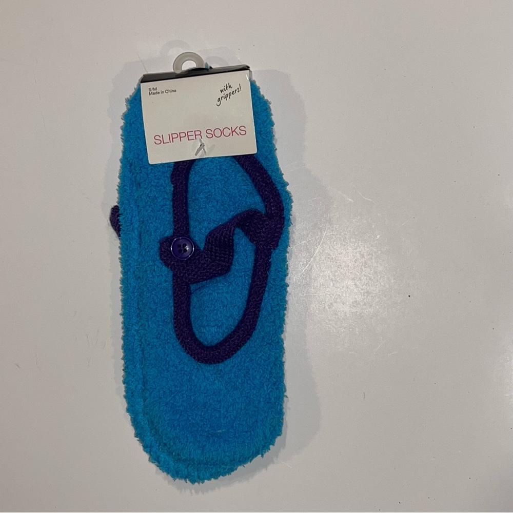 GMA Accessories Blue & Purple Slipper Socks with Grippers, Size S/M